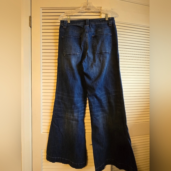 Pilcro Palazzo Jeans - Picture 2 of 15